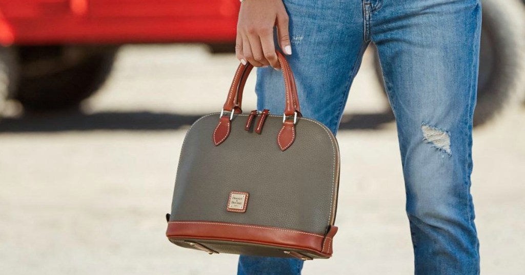 dooney and bourke carry all