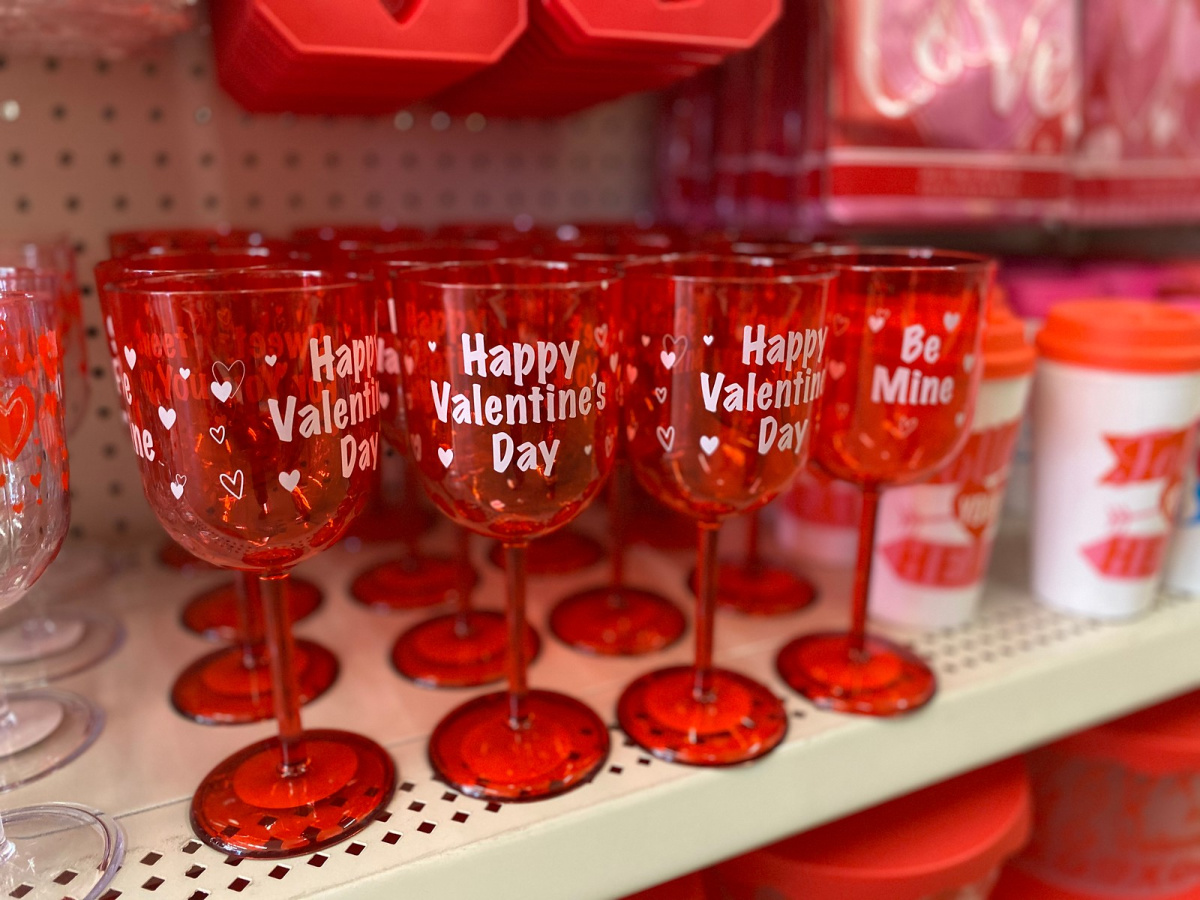 valentines day wine glasses