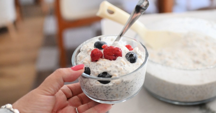 Coconut Overnight Oats with Chia Seeds is My Favorite Make-Ahead Breakfast!