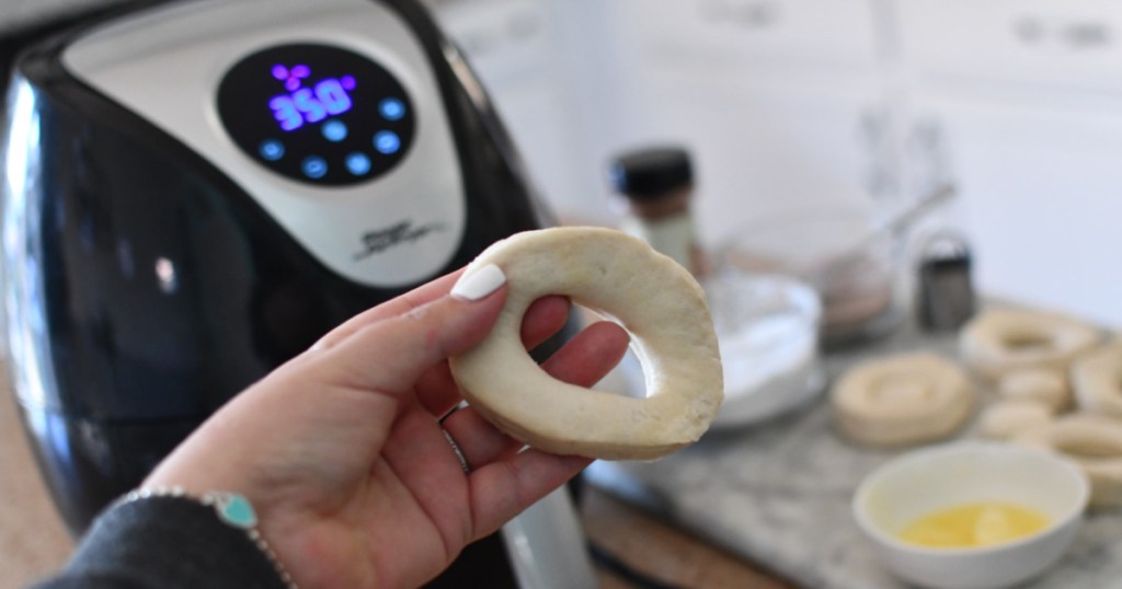 making air fryer donuts 