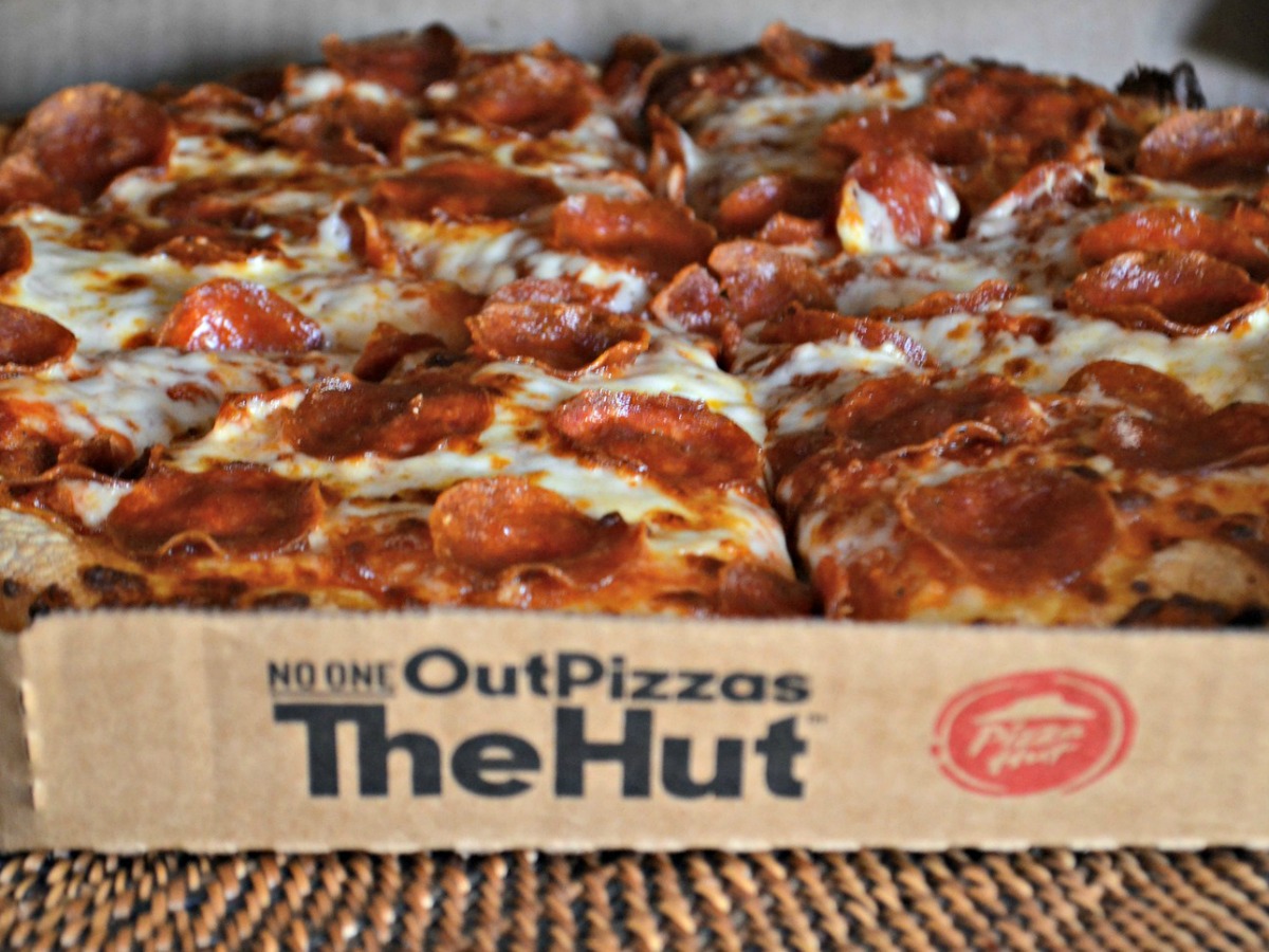BOGO Free Large Pizza Hut Pizzas
