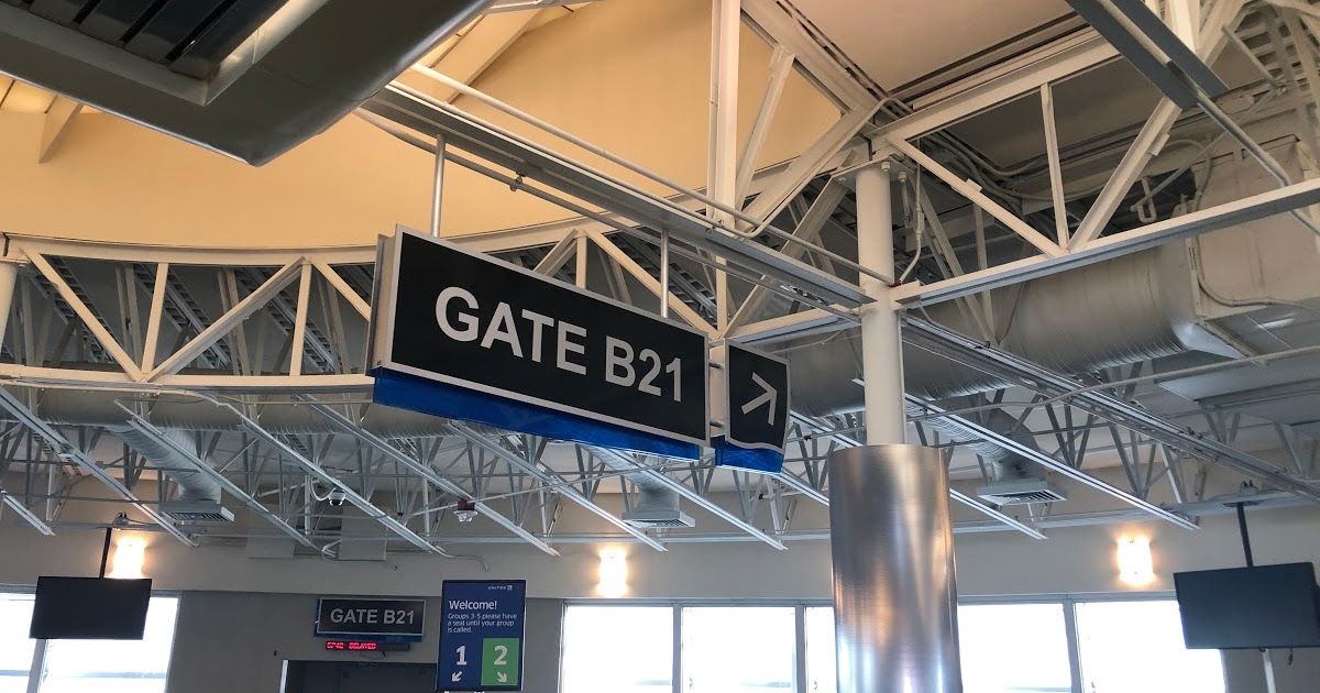 gate b 21 sign in airport