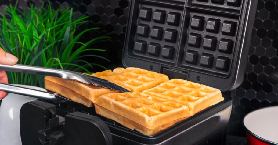 Bella Pro Series Rotating Waffle Maker Just $29.99 Shipped on BestBuy.com (Regularly $60)