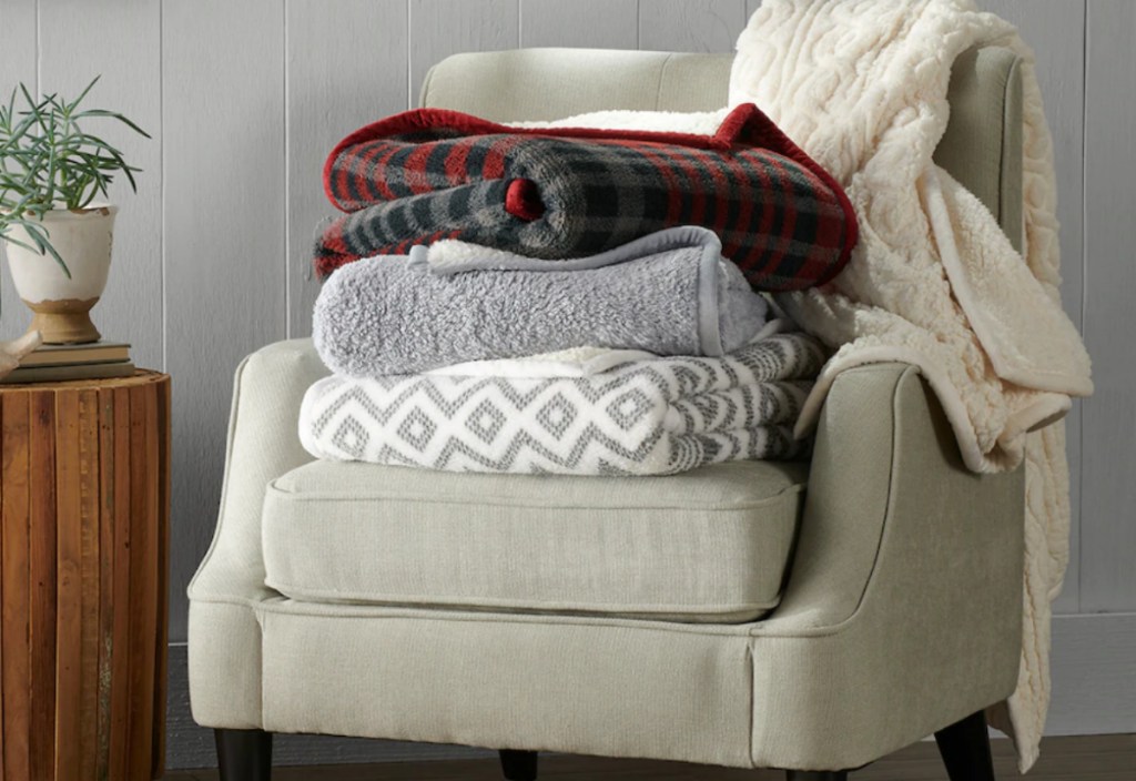 Cuddl Duds Plush Sherpa Throw Only $16.99 at Kohl's (Regularly $50)