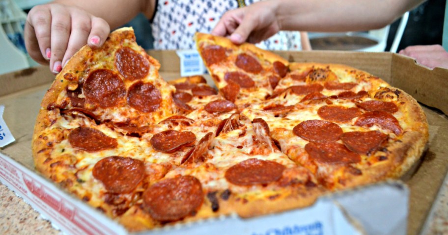 Domino's Pepperoni Pizza