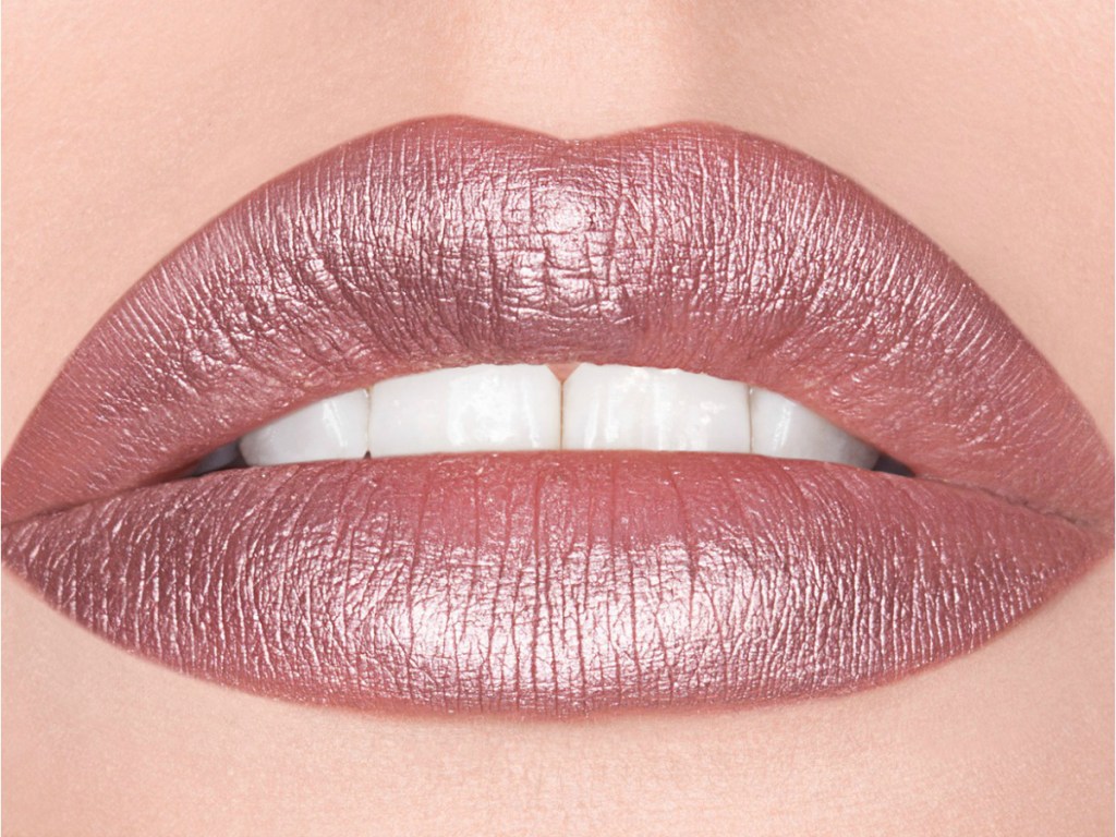 GrandeLips Metallic Plumping Liquid Lipstick in Lavender Flirtini