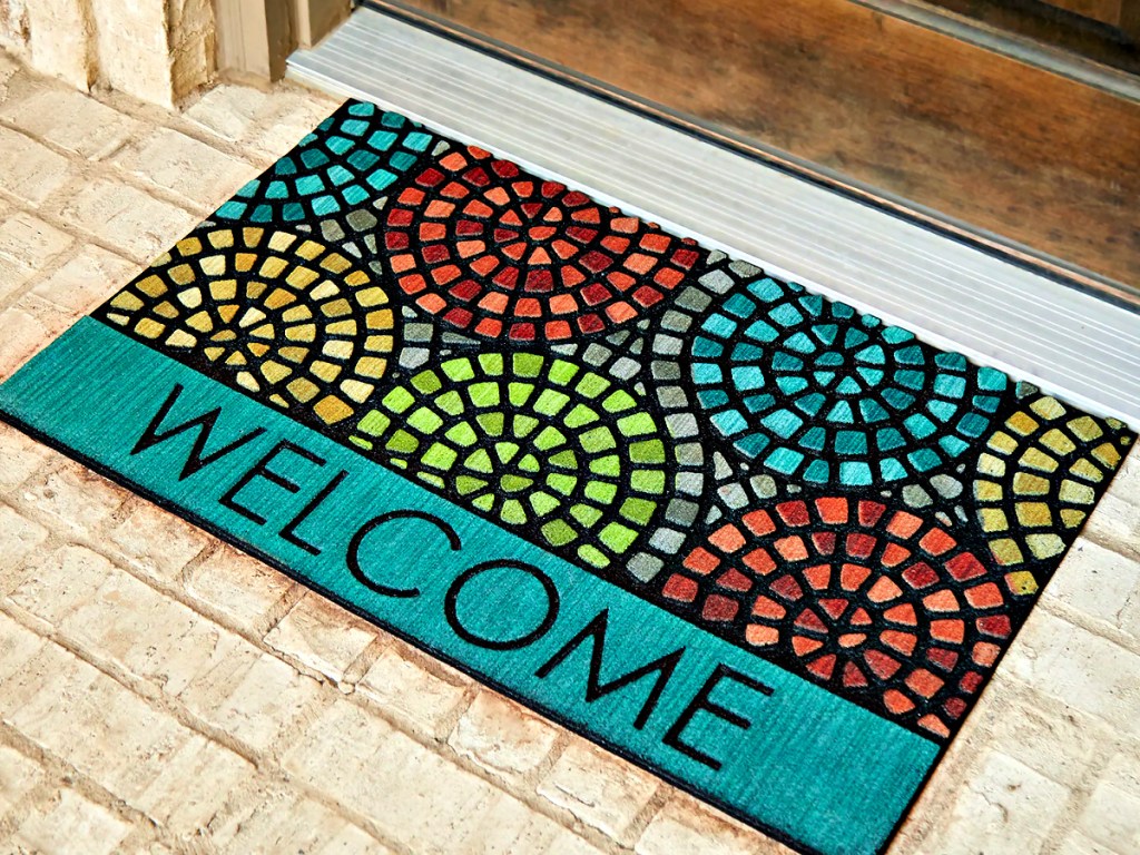 Mohawk Home Tile Spiral Geometric ''Welcome'' Doormat