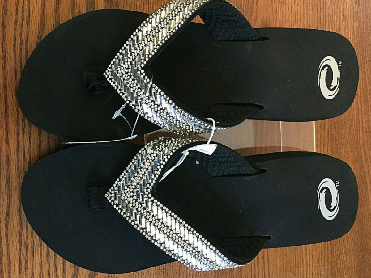 magellan flip flop slippers