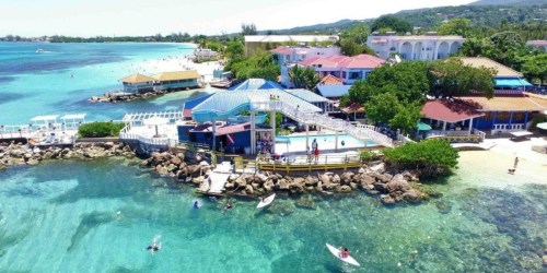 This ALL-INCLUSIVE Family Vacation in Jamaica Includes a Nanny AND is Over 40% Off!