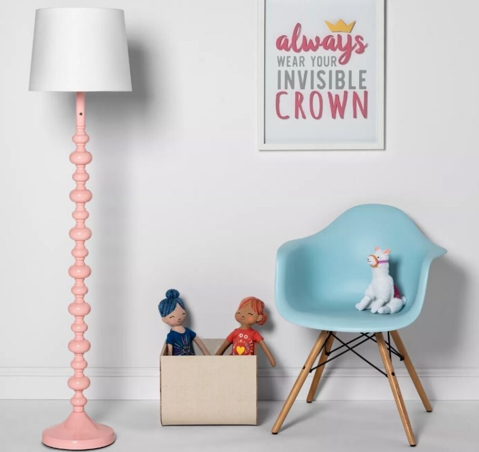 Pillowfort sales table lamp