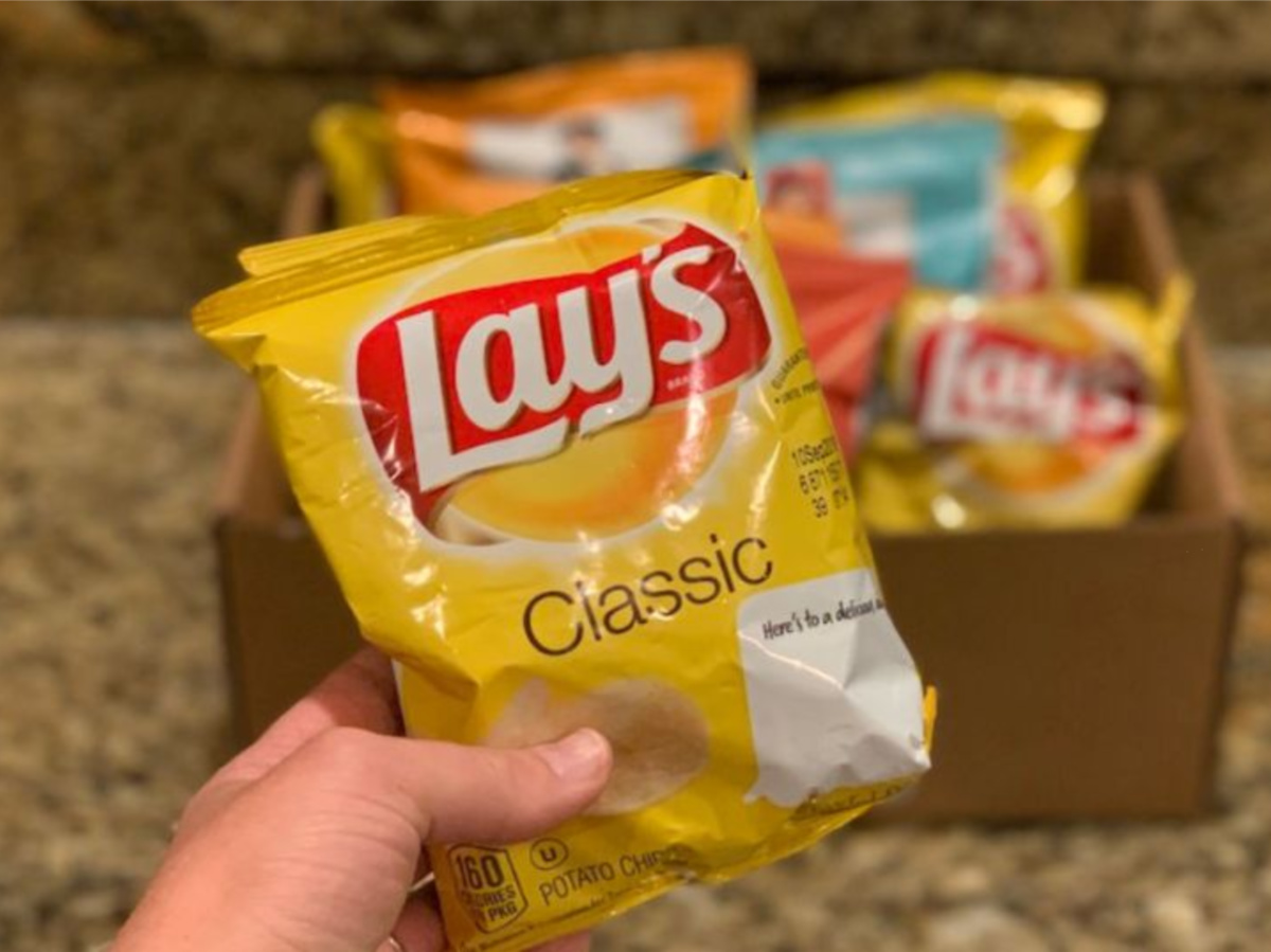 Frito-Lay Chip 40-Count Bags Only $10.62 Shipped on Amazon | Lay's & Fritos