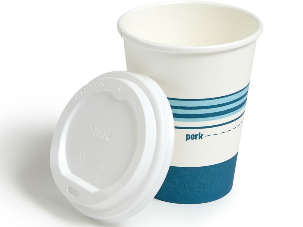 Large paper cup with coordinating lid