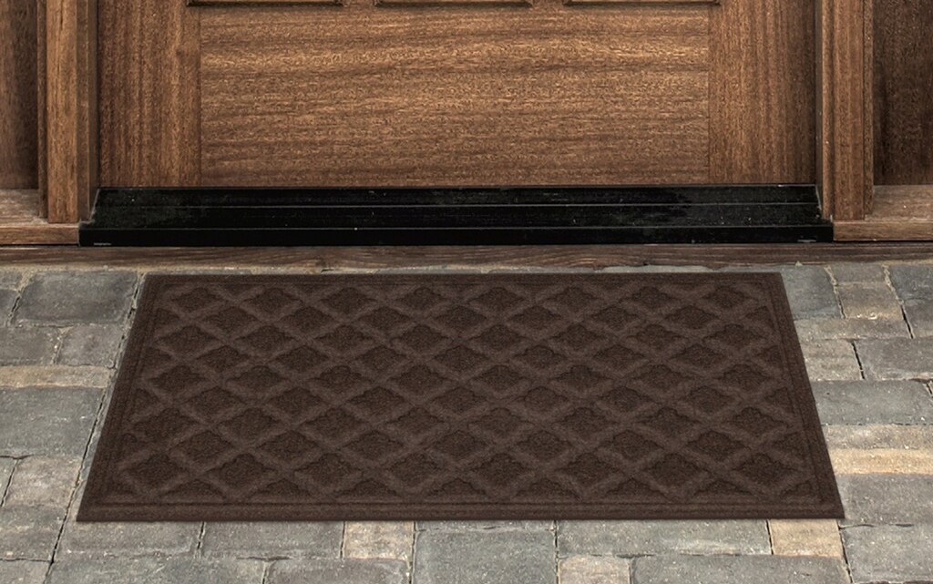 doormat by front door