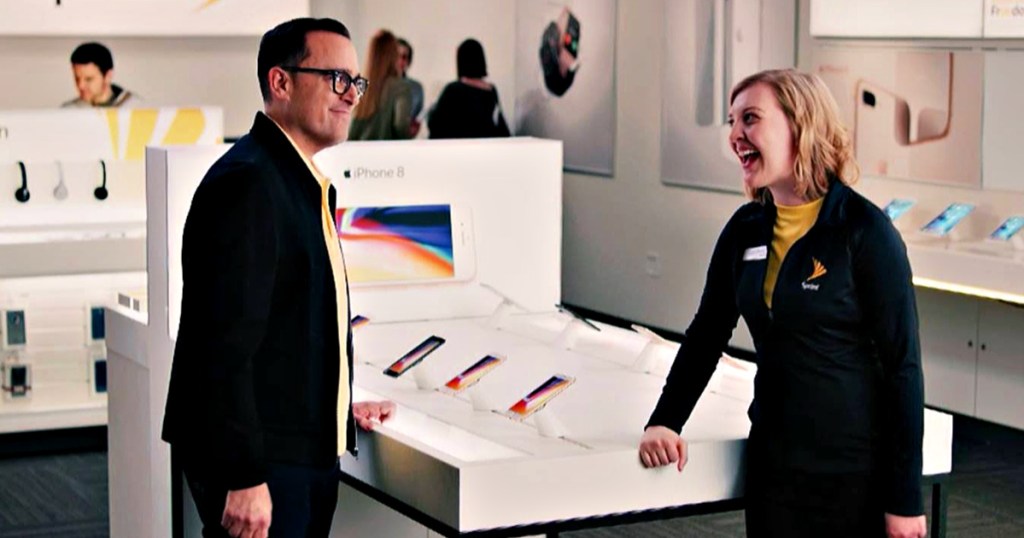 Sprint store with man and woman