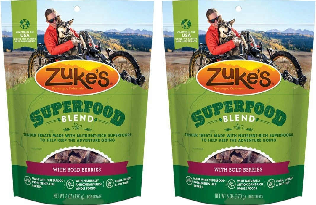 zuke's superfood blend with bold berries