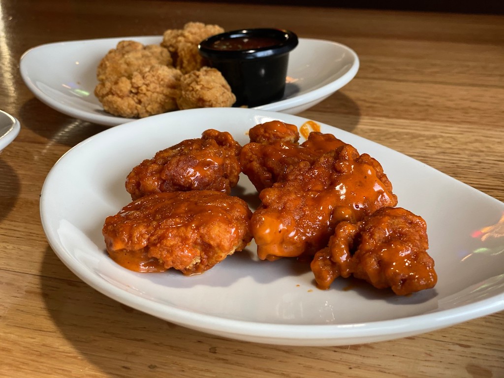 25¢ Applebees Boneless Wings Go Official Hip2save 8343