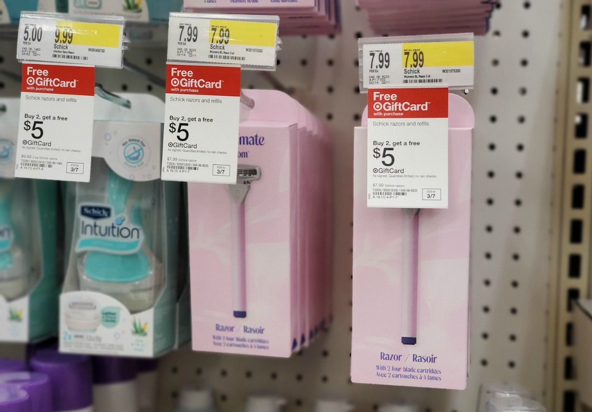 womens razors on a target shelf
