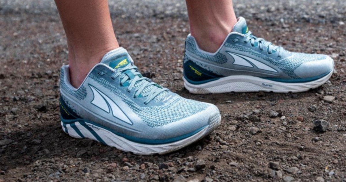 altra running shoes