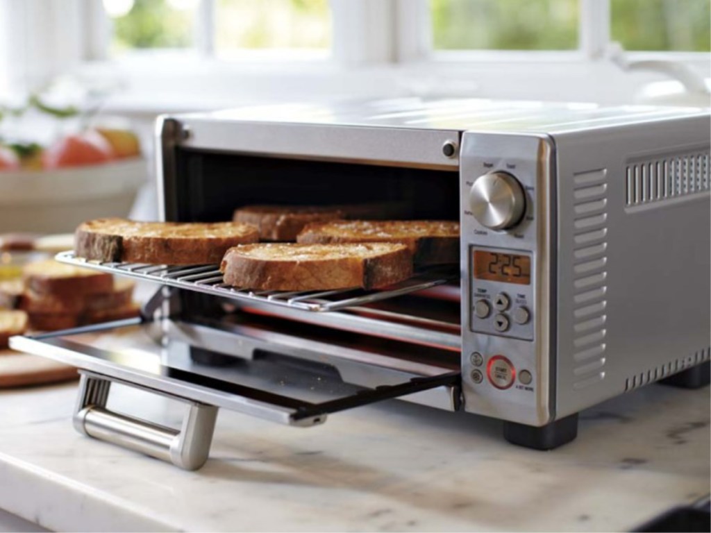 Breville toaster oven with bread