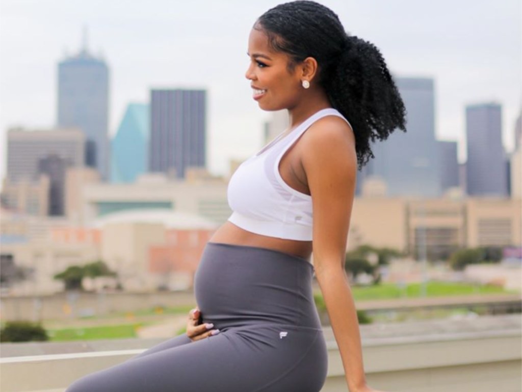 We're Loving Fabletics Leggings, & They're Only 12 Hip2Save