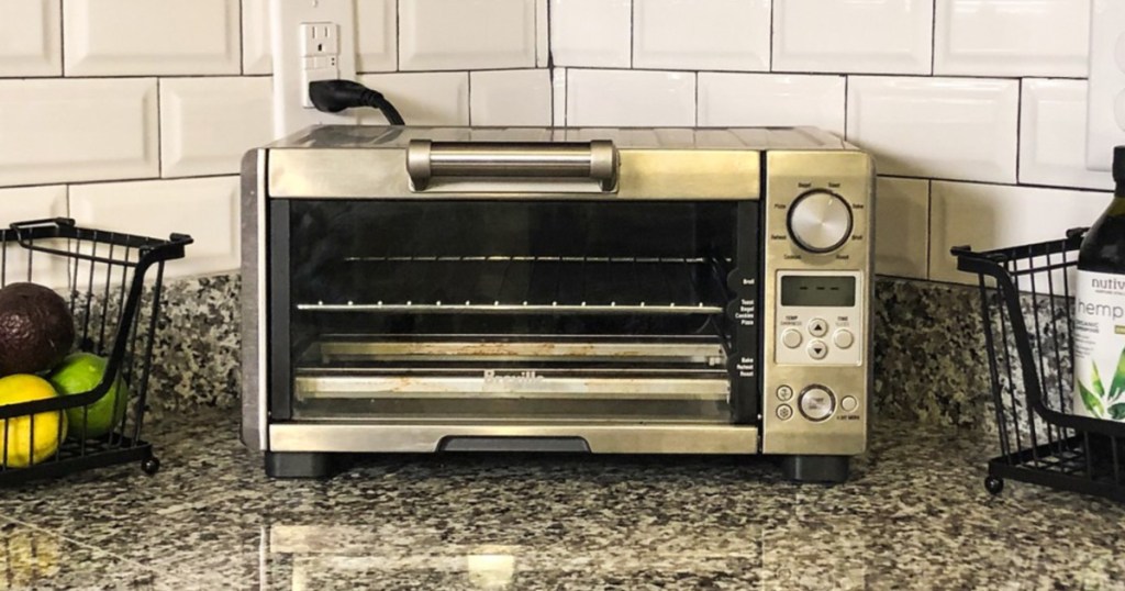 breville toaster oven on kitchen counter