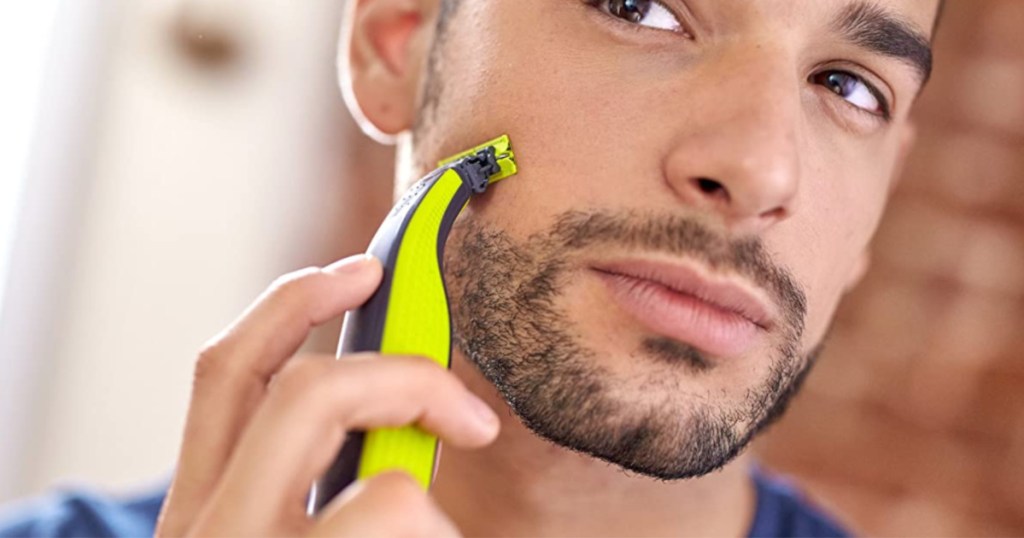 Man shaving his face with Philips OneBlade