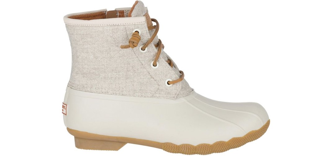 white duck boot with rubber around foot and quilted pattern around ankle
