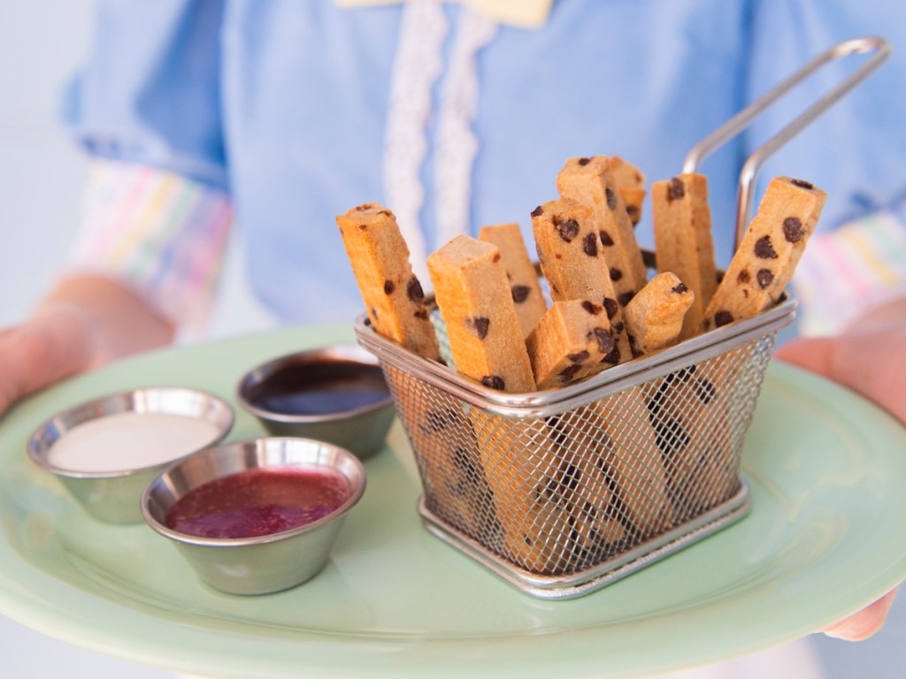 cookie fries and dipping sauces