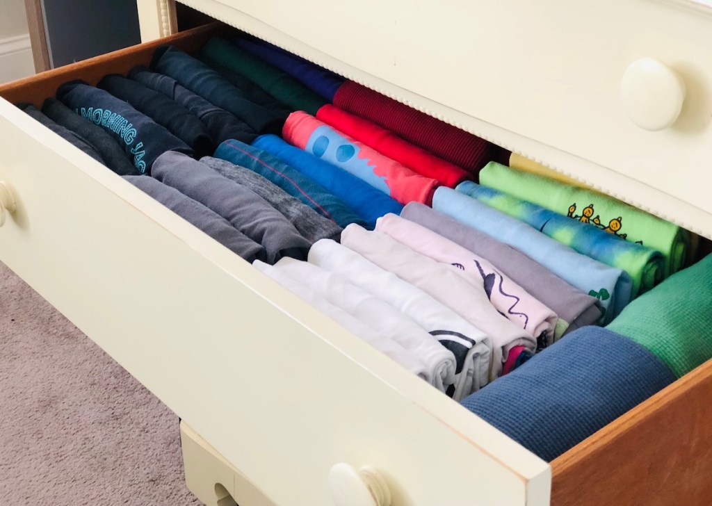 How to Fold Clothes to Save Space (Using Marie Kondo Folding Method)