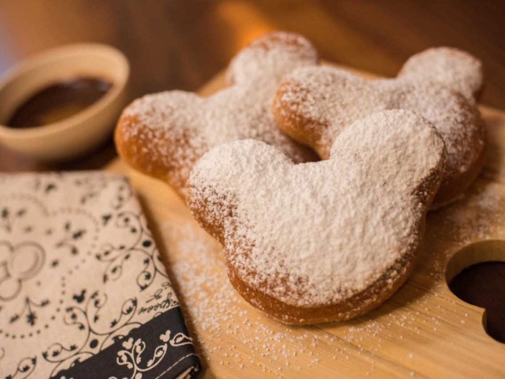 Mickey Mouse beignets