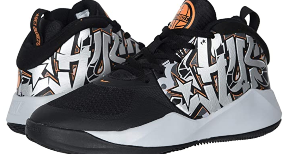 ampliar Implacable algodón Nike Kids Graffiti Basketball Shoes Only $27.50 Shipped (Regularly $65)