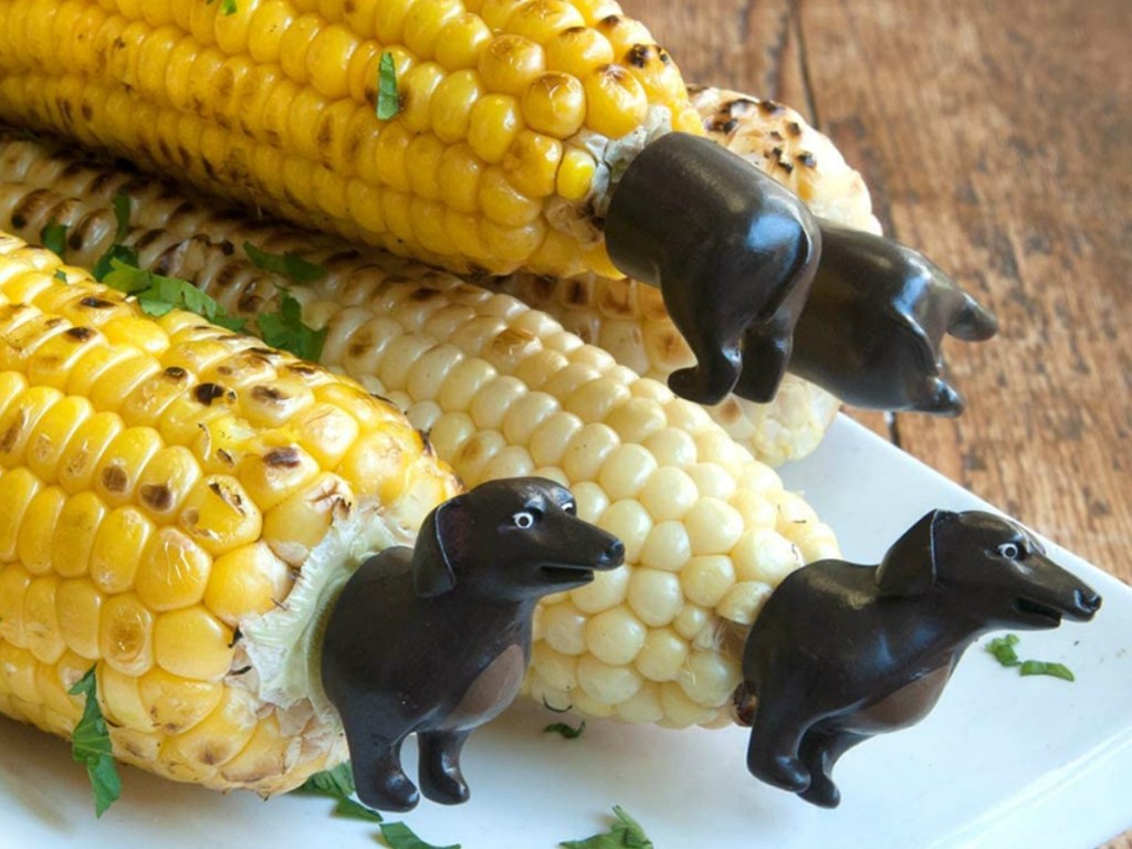 Dachsund 8Piece Corn Holders Only $4.49 on Amazon or Target.com • Hip2Save