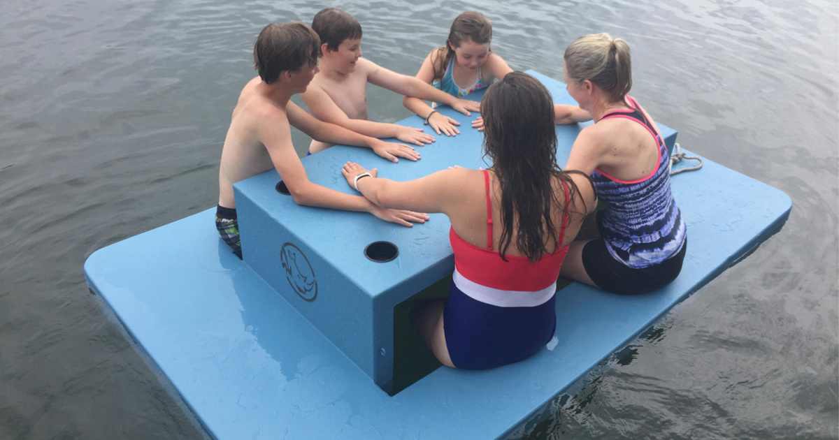 This Floating Picnic Table is Perfect for Family Time on the Lake, But It’s Gonna Cost Ya!