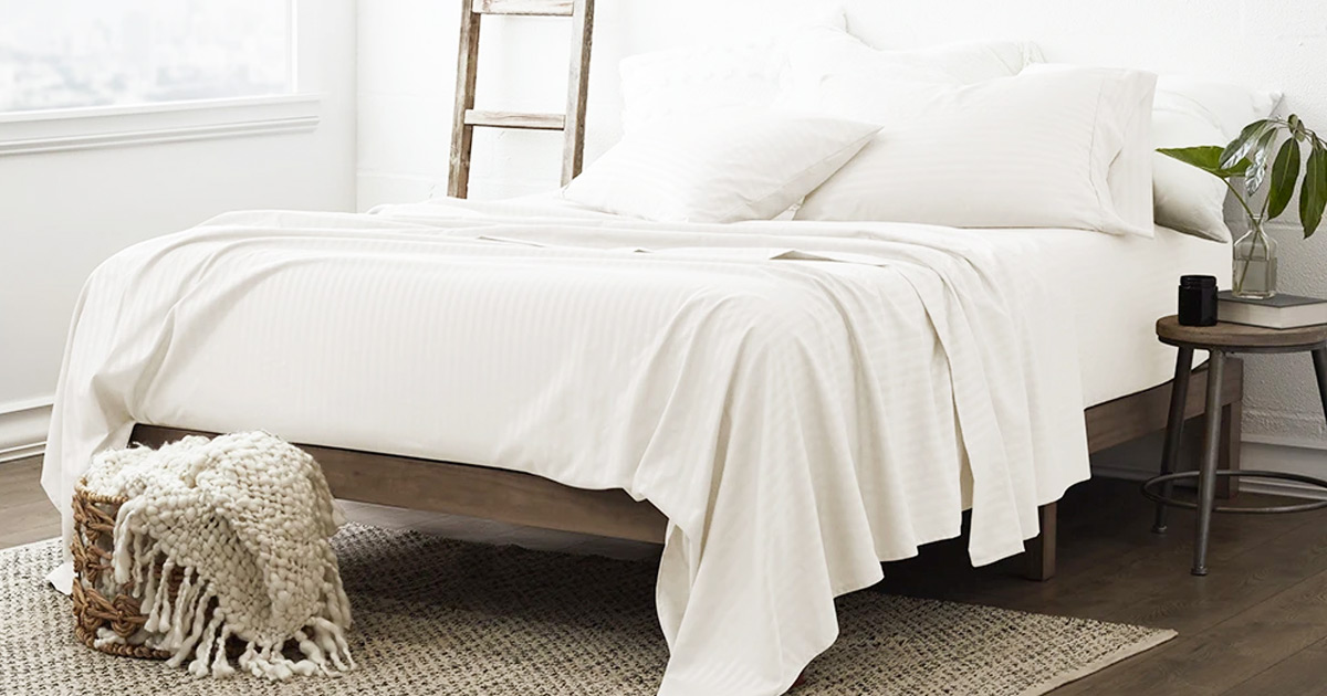 linens and hutch down alternative mattress topper