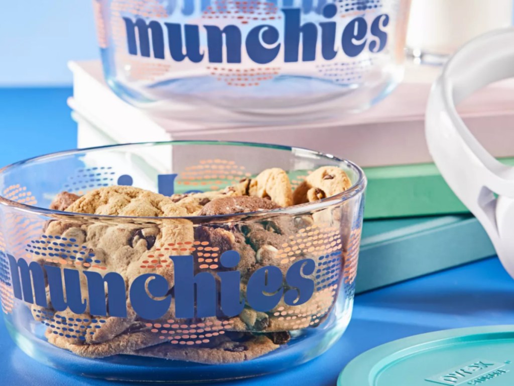 Pyrex Glass Dish that states Munchies on the side