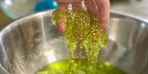 This Shimmery 3-Ingredient Slime Recipe is Easy to Make
