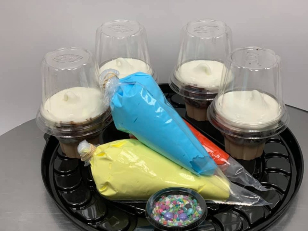Dairy Queen cupcake kit
