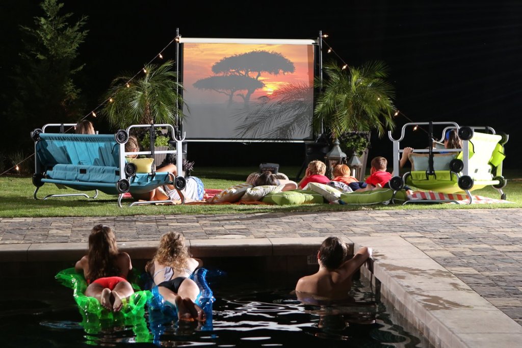 disc-o-beds used in outdoor movie
