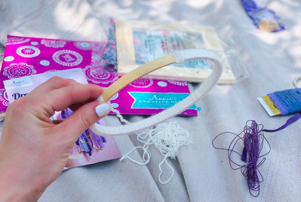 Two Annie's Craft Kits Under 10 Shipped Great for Ages 712