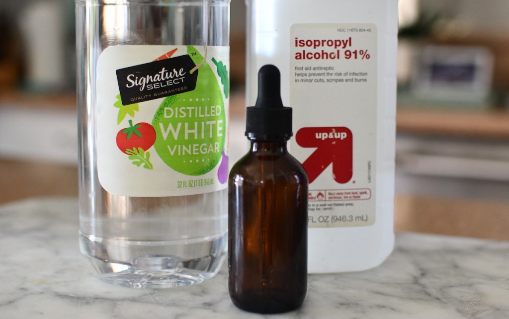 Homemade Swimmer's Ear Drops, 2-Ingredient Home Remedy | Hip2save