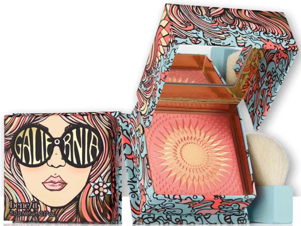 Benefit Cosmetics Boxed Blush next to a lid