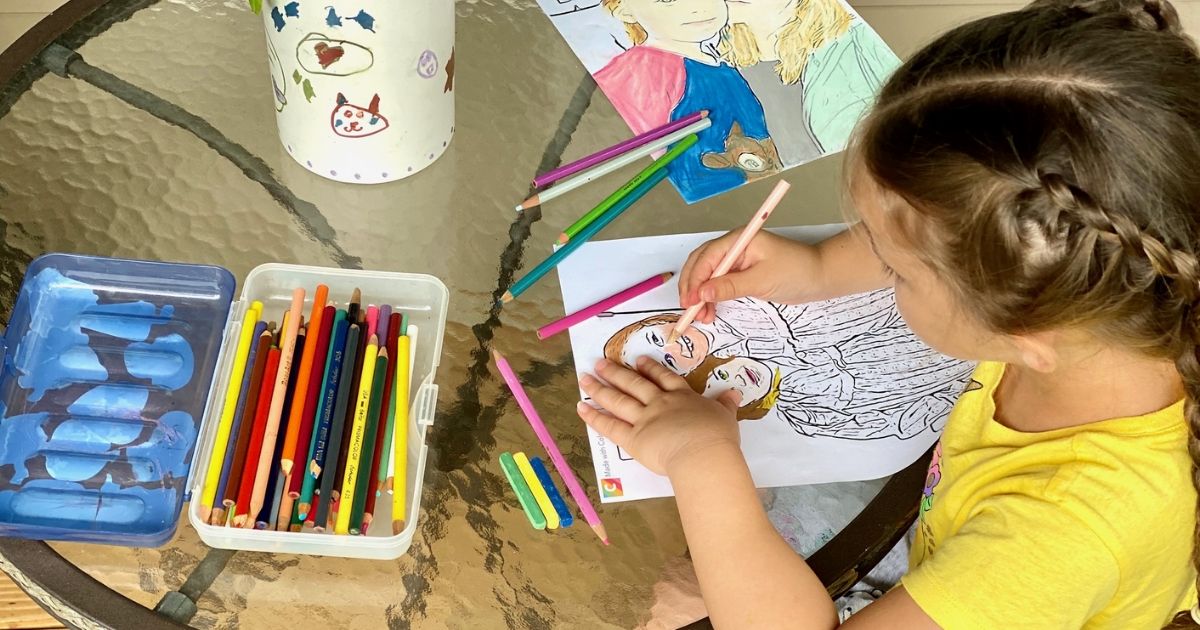 Turn Favorite Photos into Coloring Pages with this FREE App!