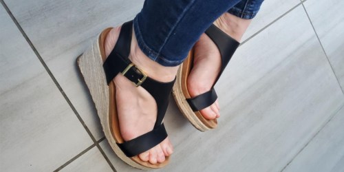 Up to 75% Off Women’s Sandals on Macy’s.com | Cute Summer Styles
