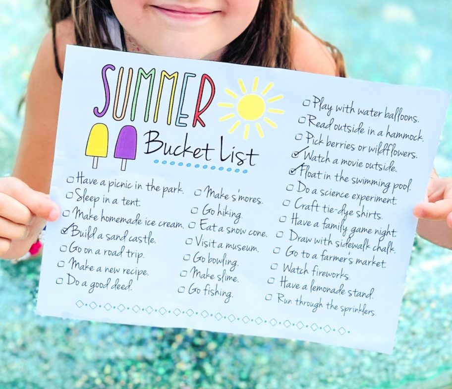 summer bucket list close up