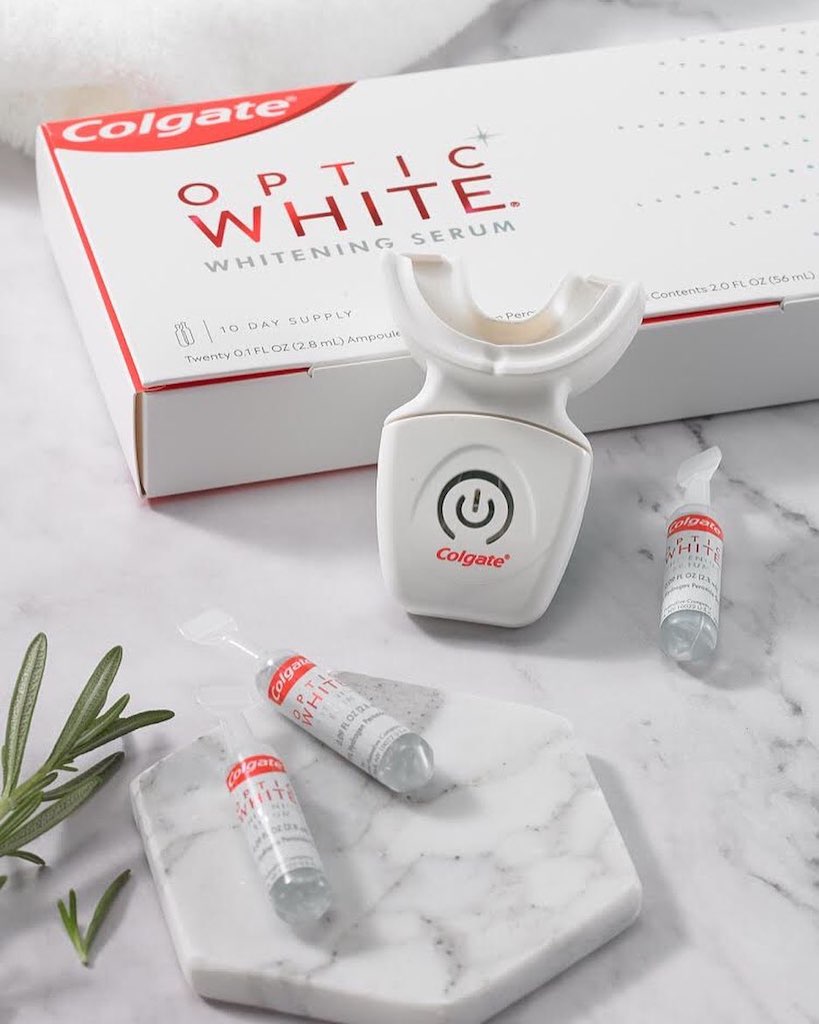 Colgate Optic White teeth whitening kit 