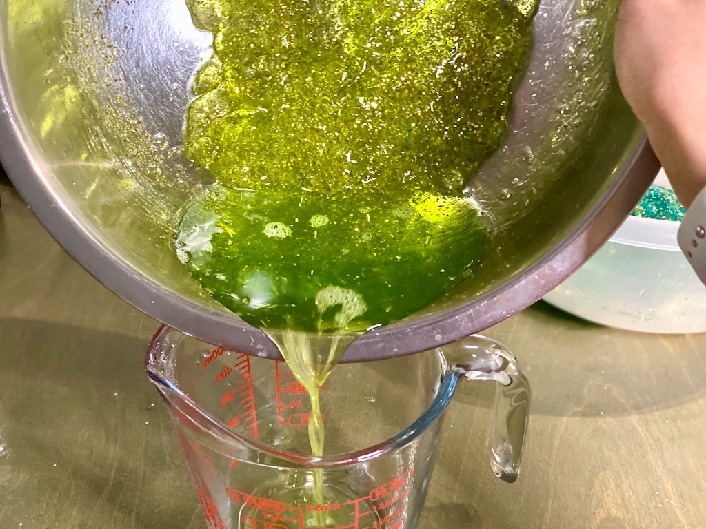 This Amazing Slime Recipe With Borax Is Cheap Easy And Fun To Make