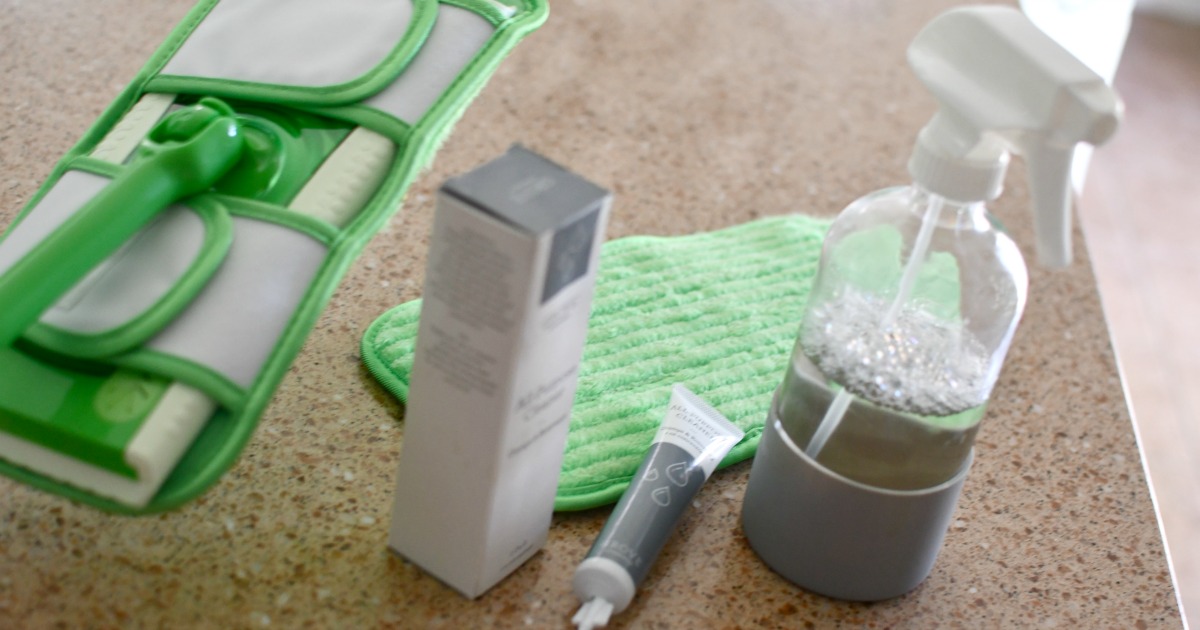 using natural cleaner with Swiffer sweeper 