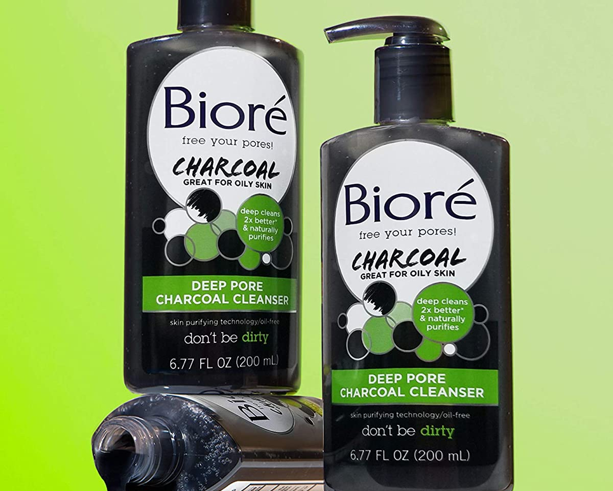 biore deep pore charcoal face wash