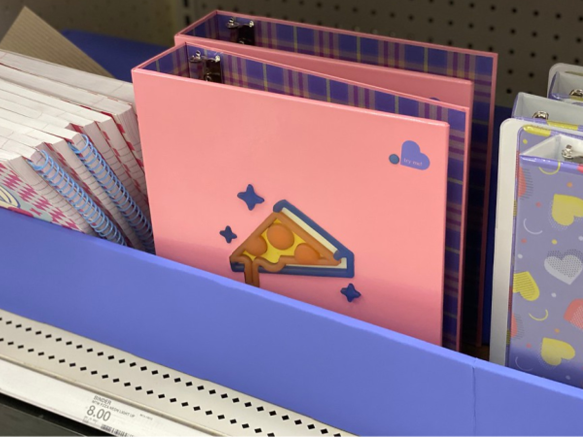 light up pizza binder on store shelf