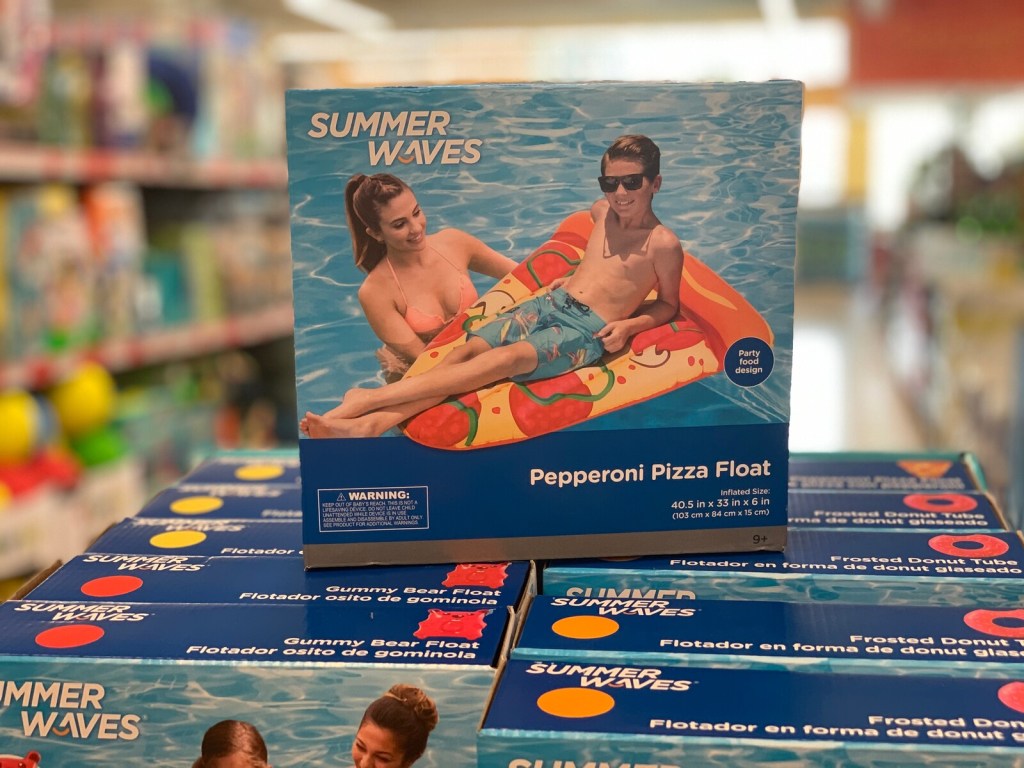 Pizza Float